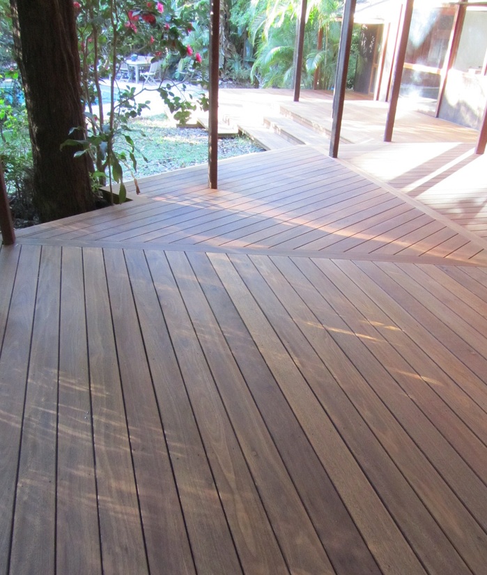 Beranghi TW Decking